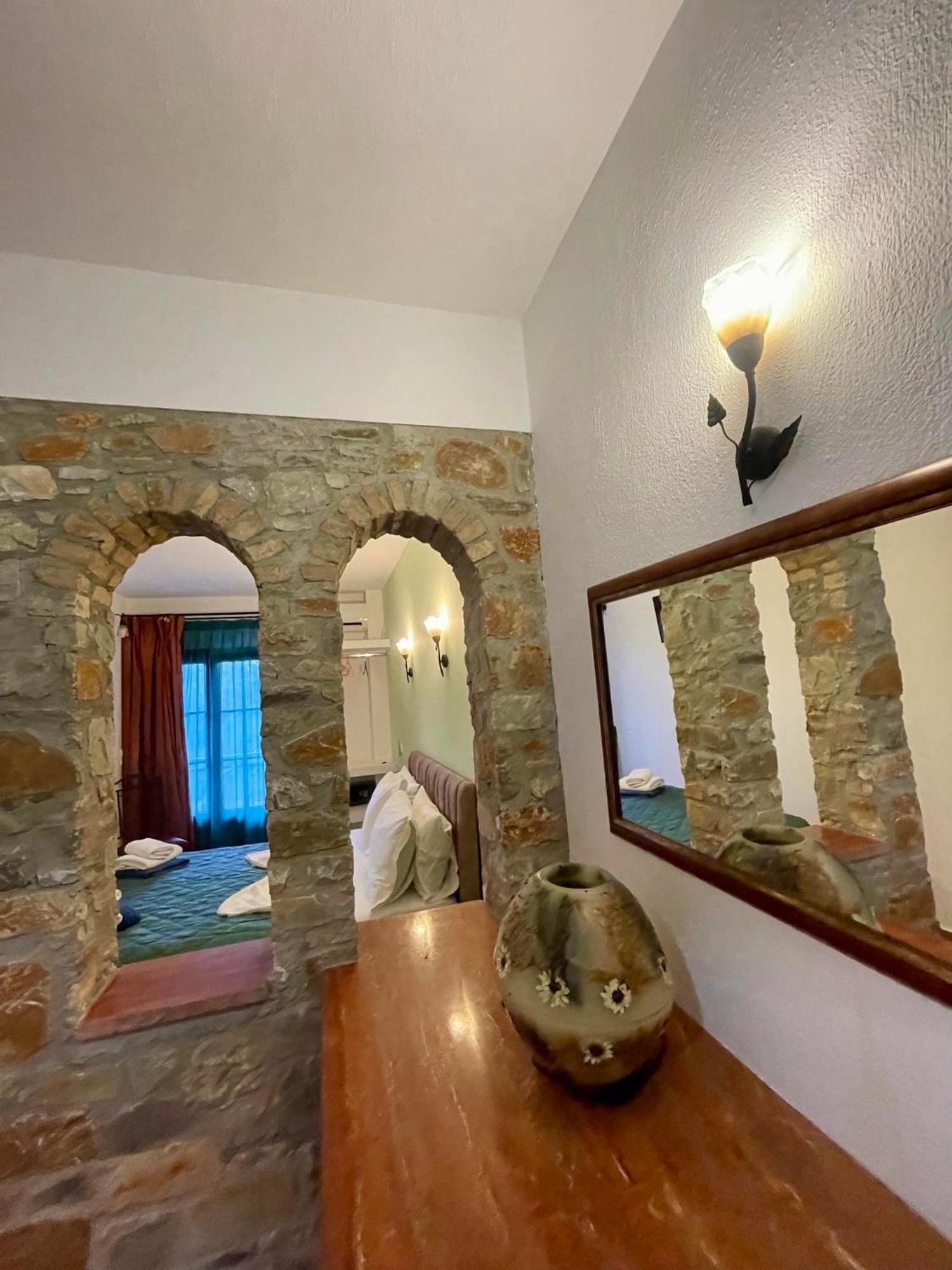 Hotel de apartamente Skiathos Island Troulos