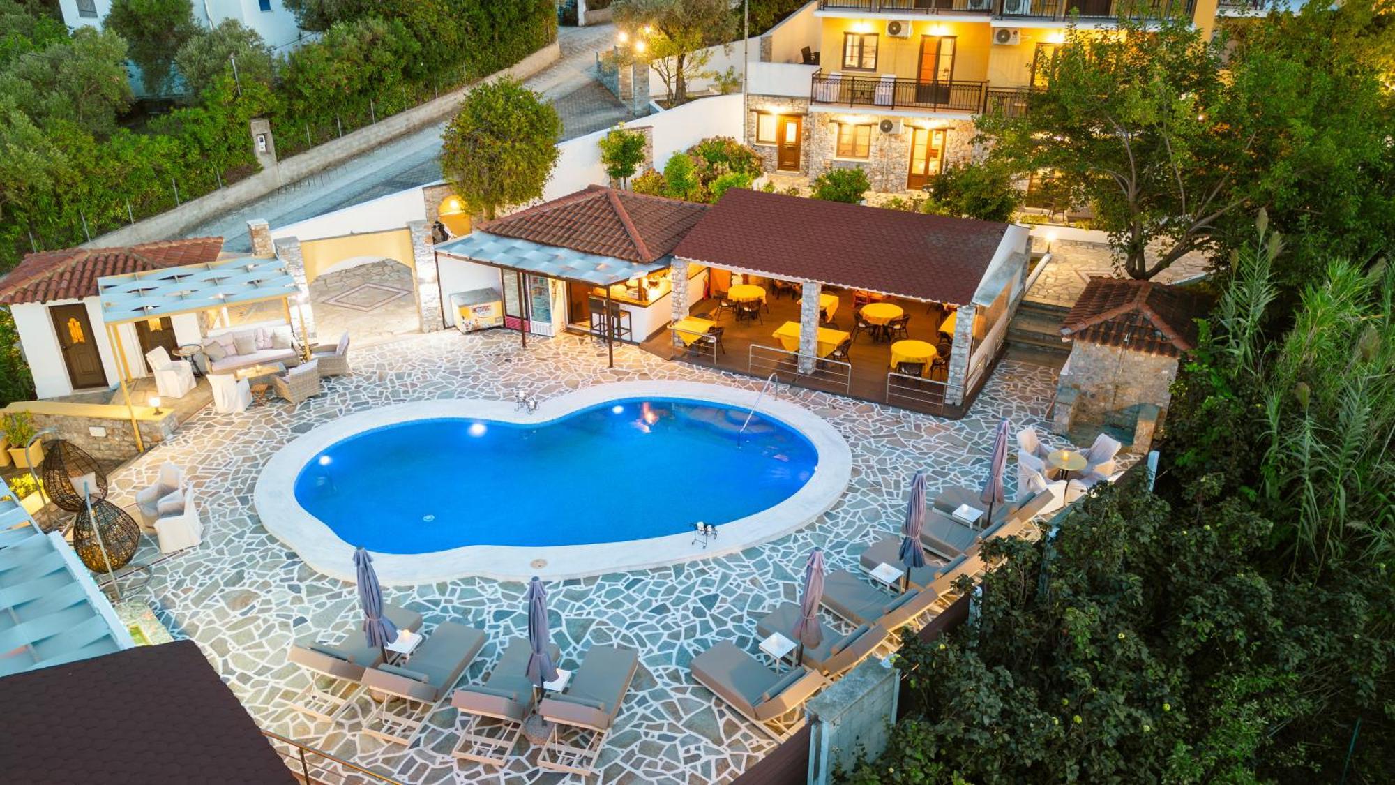 Hotel de apartamente Skiathos Island 4*