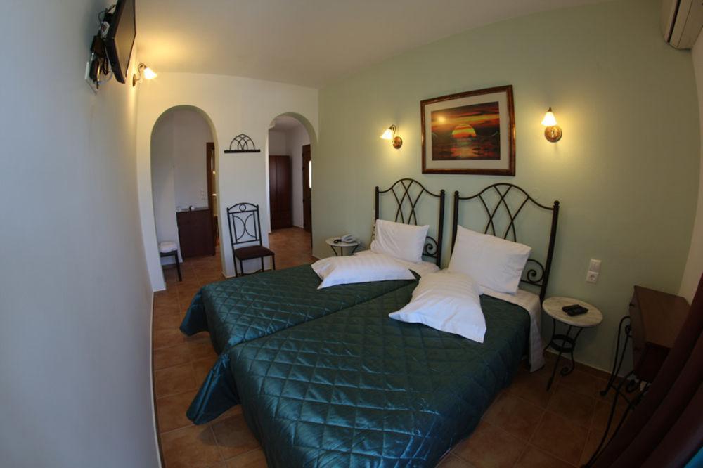 Hotel de apartamente Skiathos Island 4*